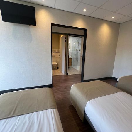 Hotel De Venne Genk Eksteriør bilde
