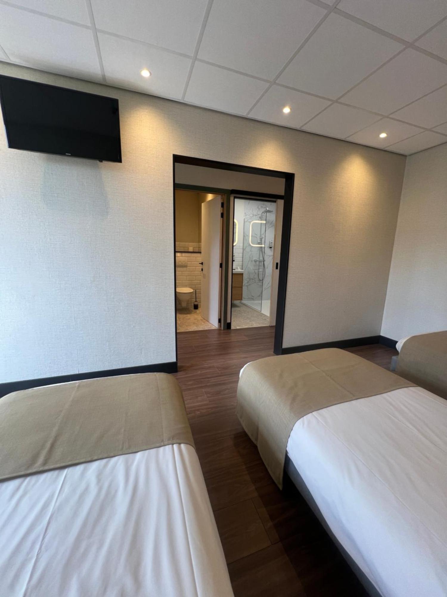 Hotel De Venne Genk Eksteriør bilde