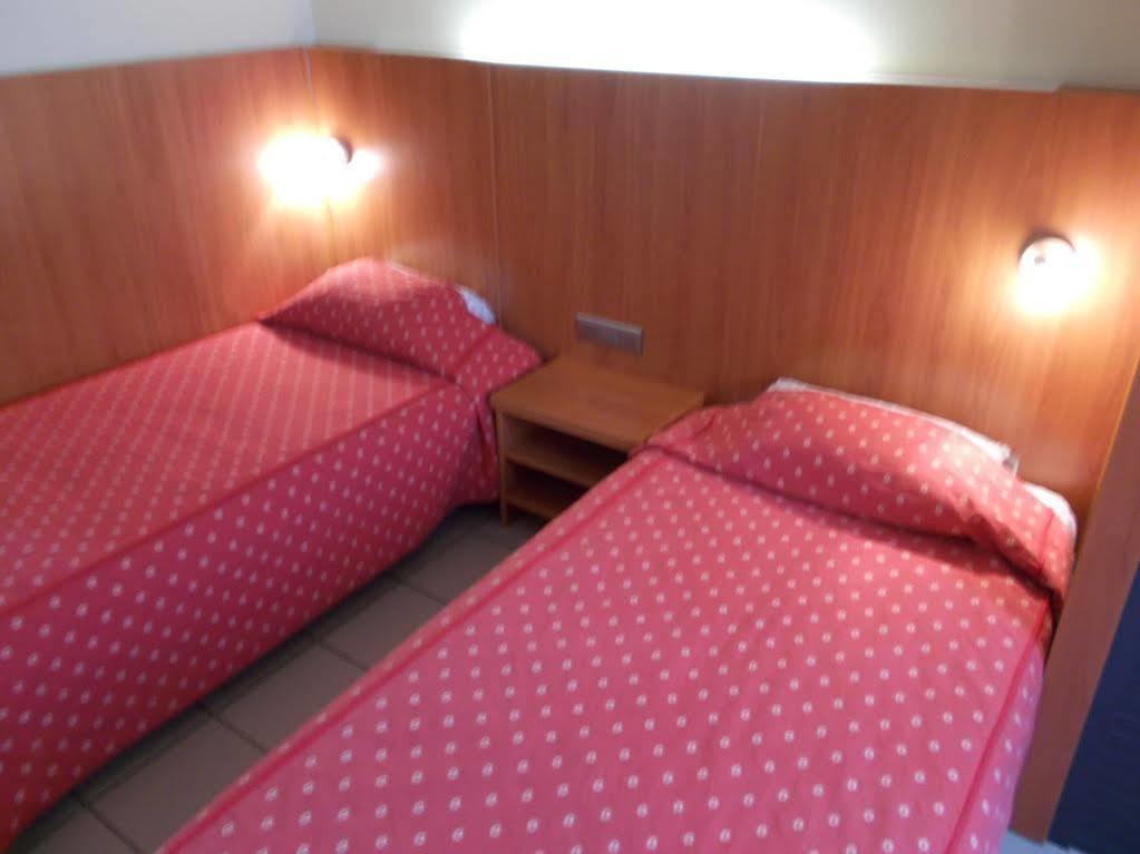 Hotel De Venne Genk Eksteriør bilde